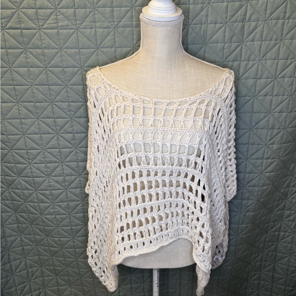 Converse Cream Crochet Open-Knit Poncho